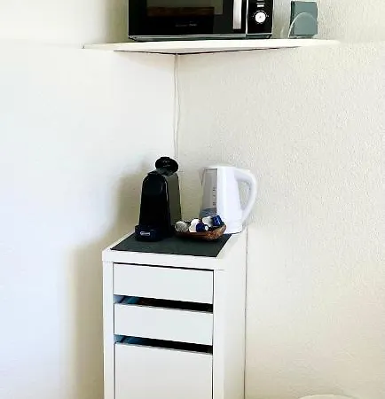 게스트하우스 Con Bagno Privato E Giardino