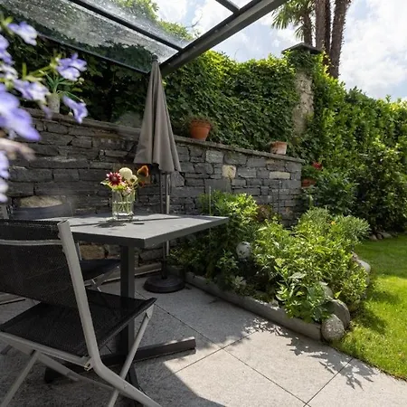 Con Bagno Privato E Giardino 게스트하우스